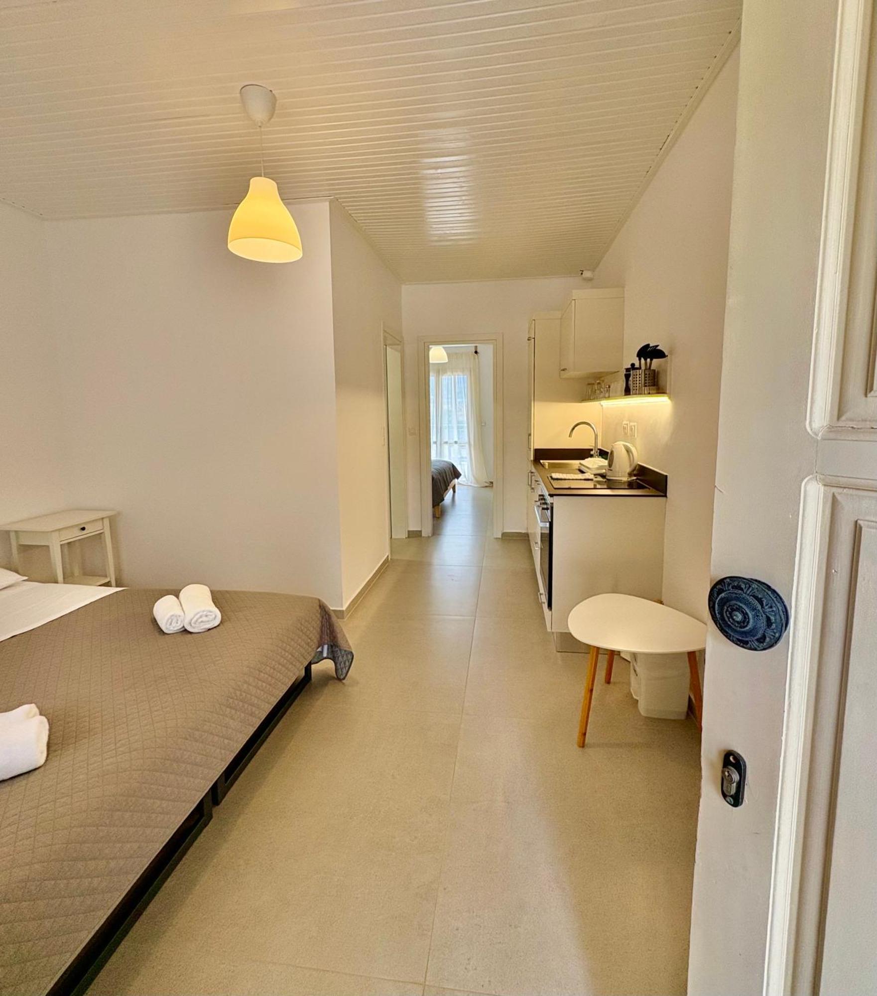 Sunset Rooms & Apartments Phalasarna Exterior foto