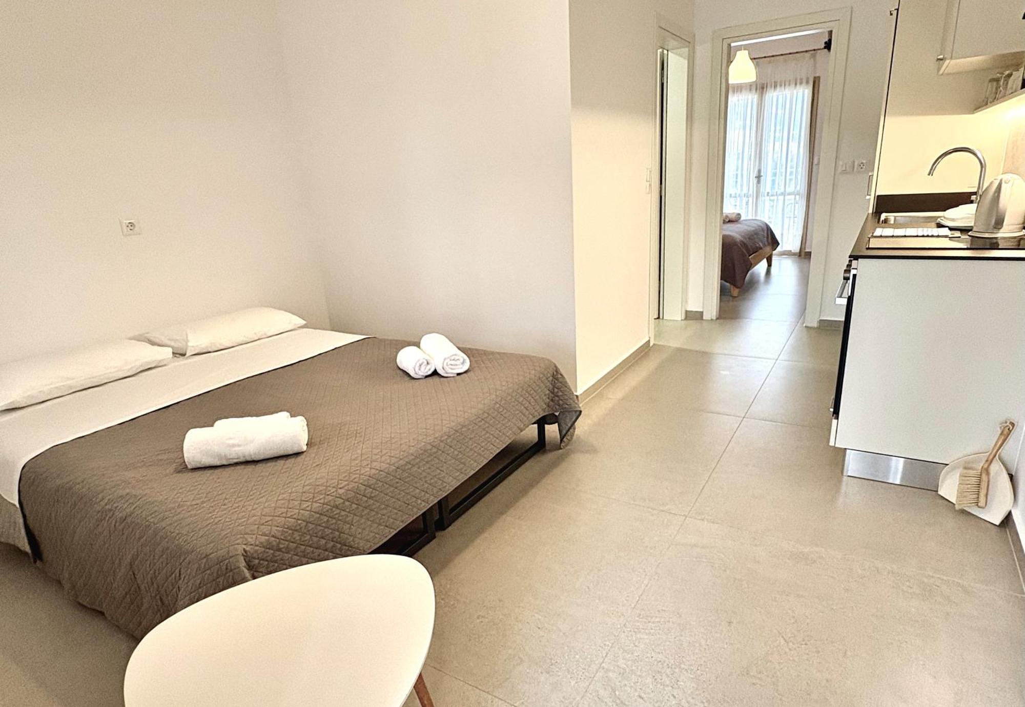 Sunset Rooms & Apartments Phalasarna Exterior foto