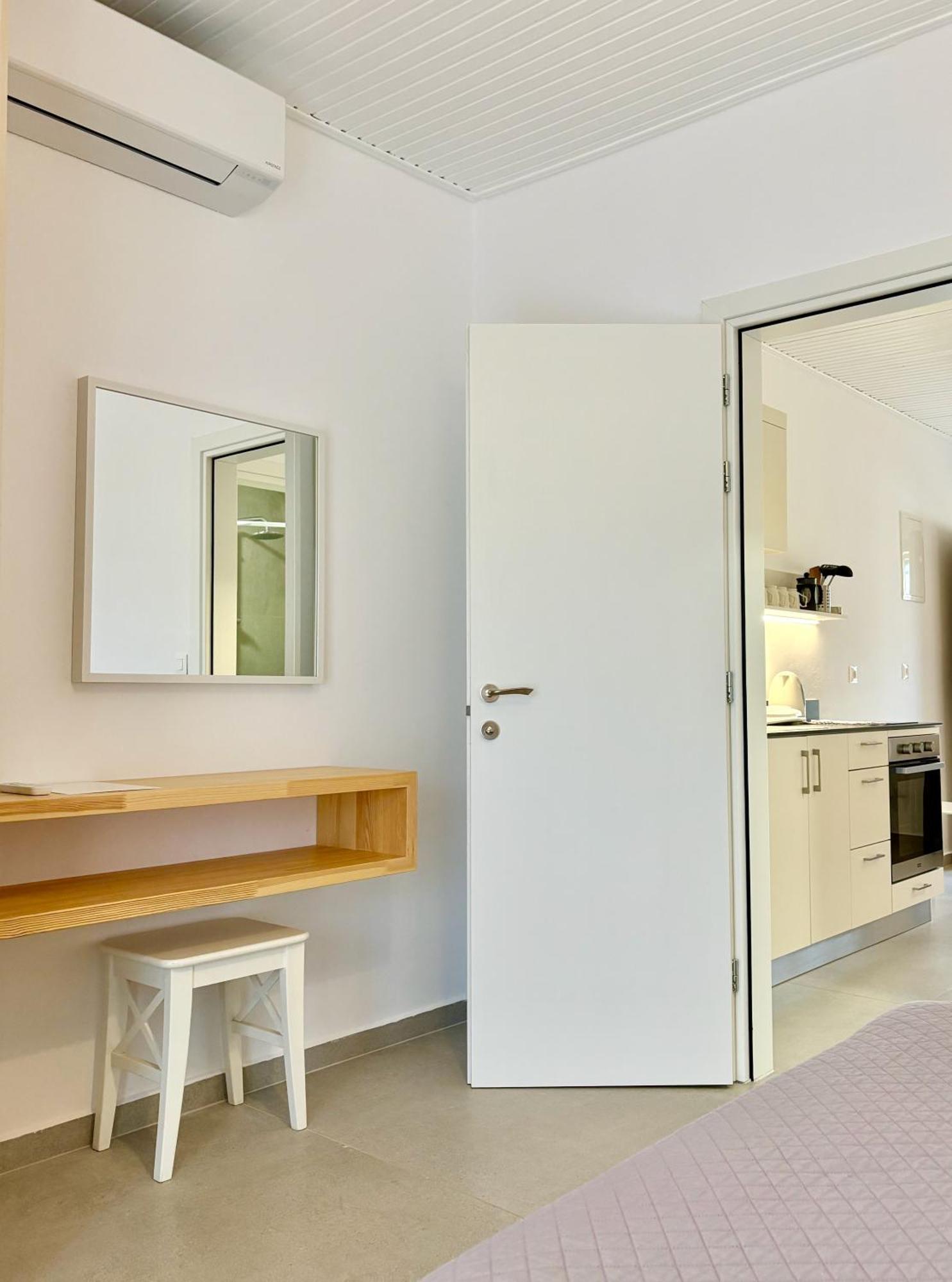 Sunset Rooms & Apartments Phalasarna Exterior foto